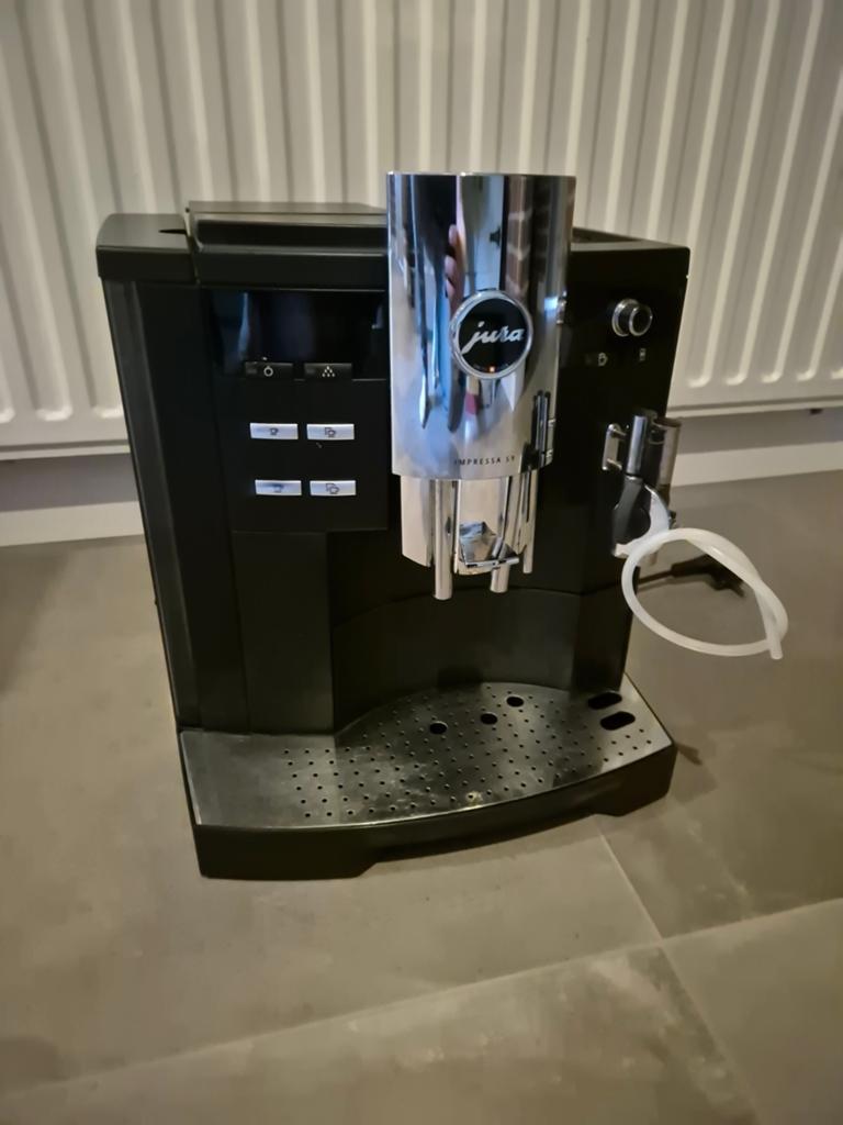Te koop Jura One touch, 10 kopjes of meer, Ophalen of Verzenden, Koffiemachine