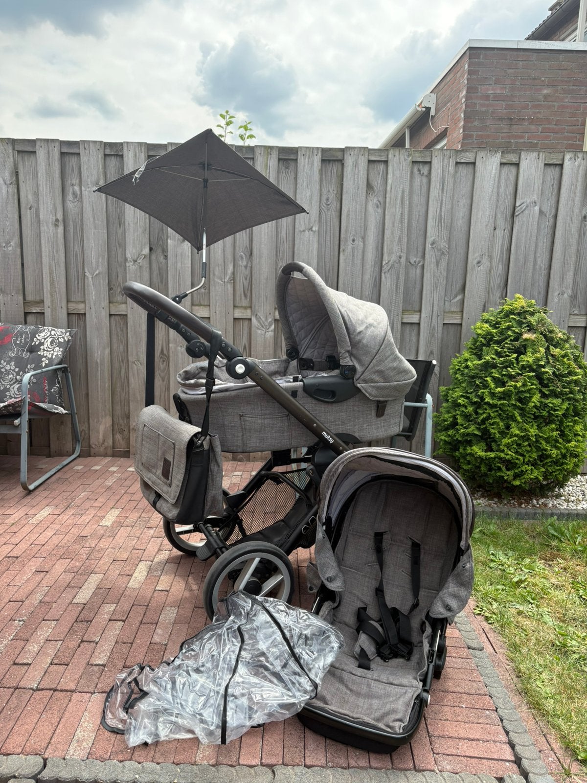 Mutsy kinderwagen, Ophalen, Zo goed als nieuw