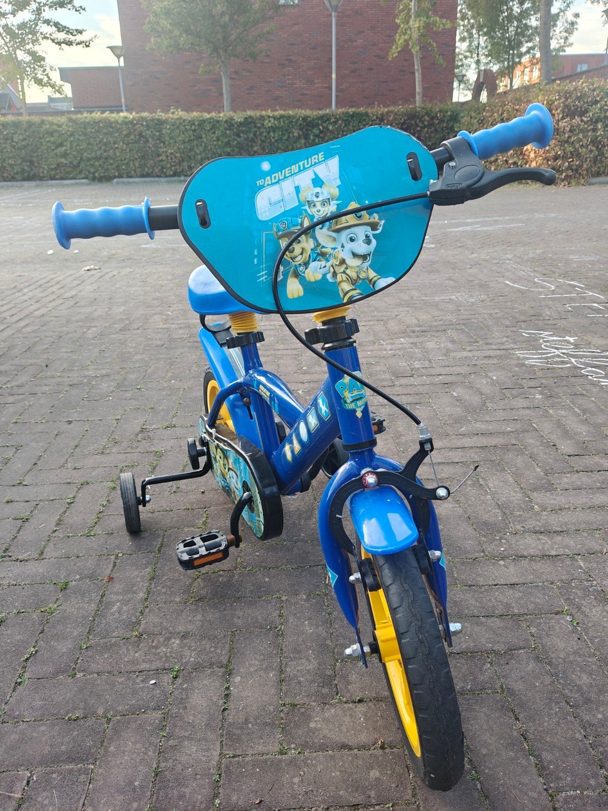 Paw Patrol Kinderfiets - Blauw/geel met zijwieltjes, Fietsen en Brommers, Ophalen, Paw Patrol, Zijwieltjes, Velgrem