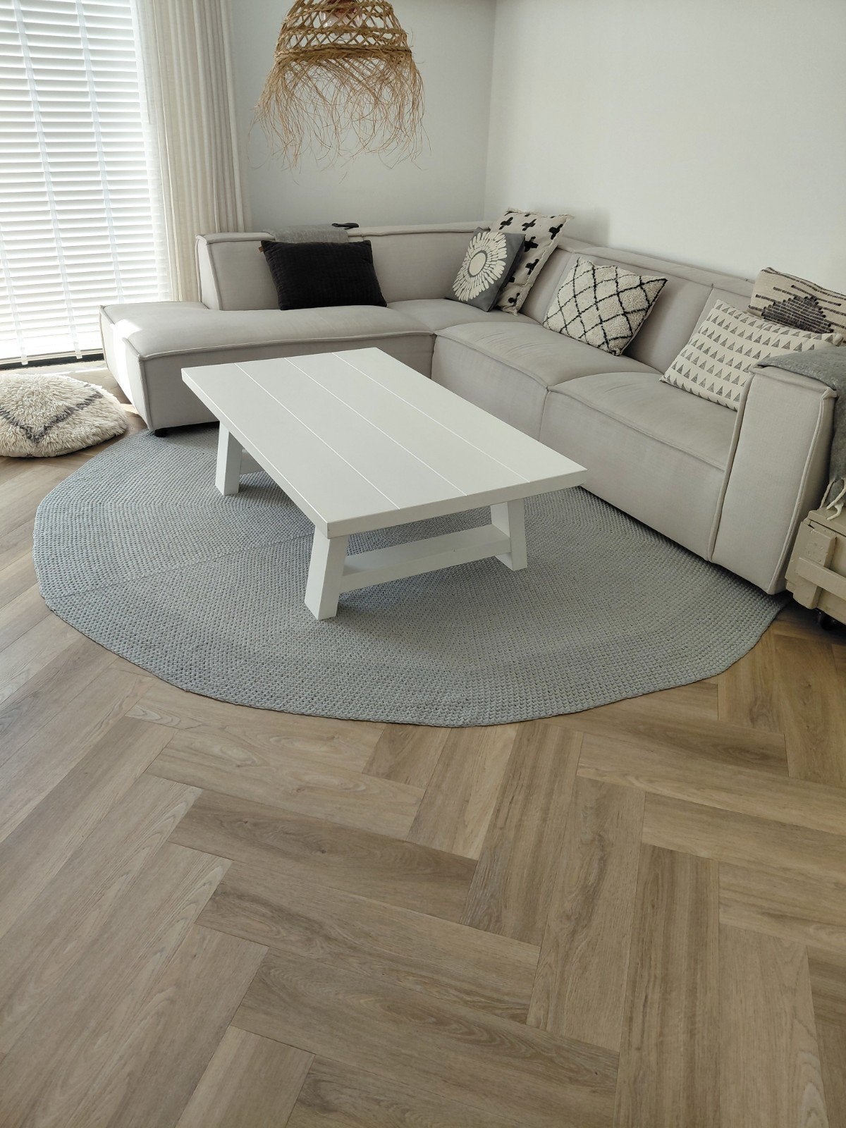 Witte, stoere, zware salontafel, Ophalen, 100 tot 150 cm, 50 tot 100 cm, Zo goed als nieuw