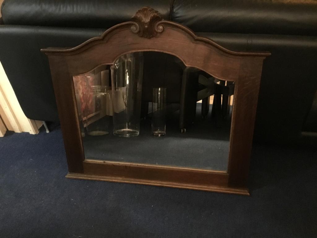 Antieke spiegel met sierlijke houten lijst, Ophalen, Overige vormen, 50 tot 100 cm, Minder dan 100 cm