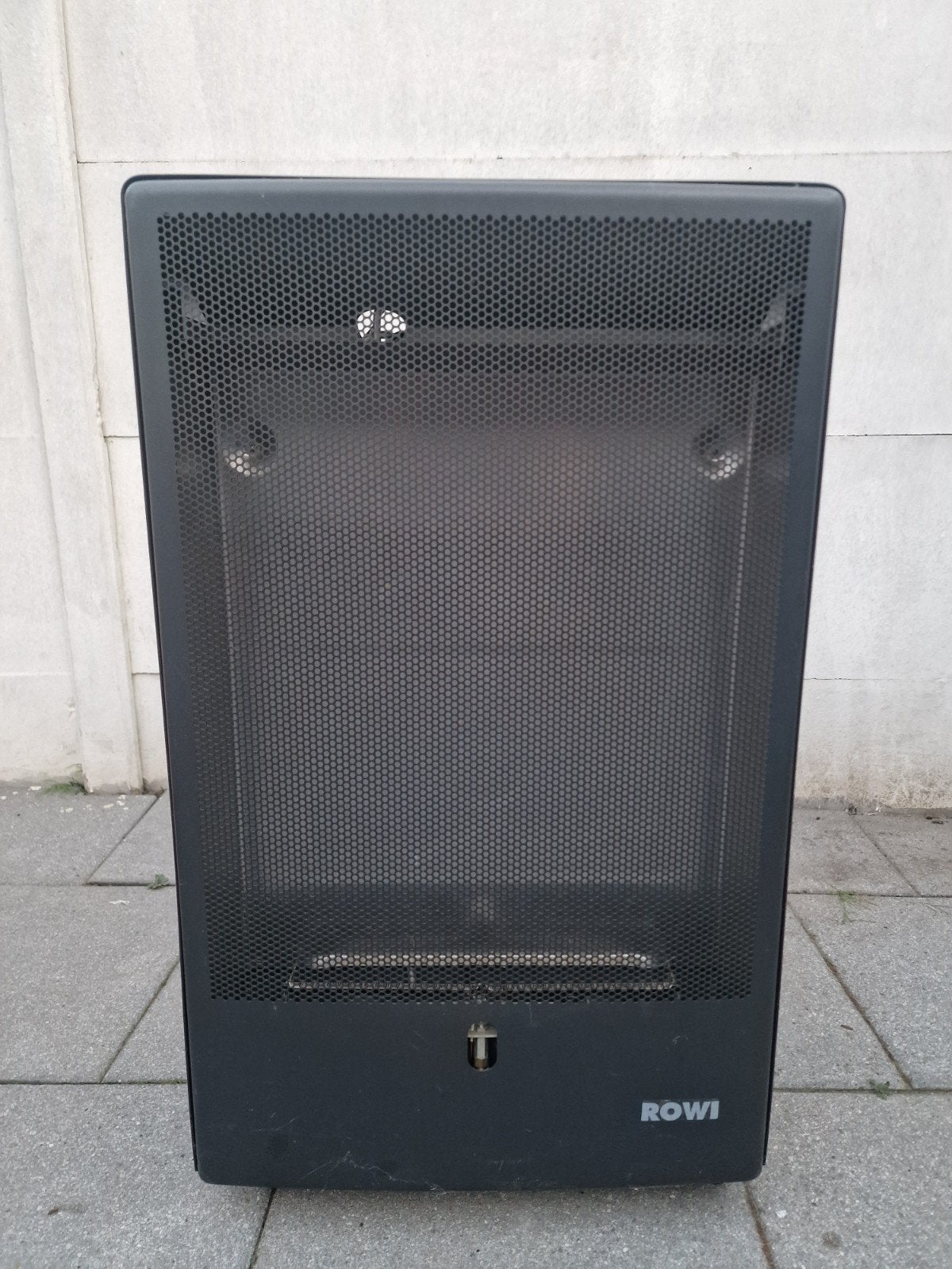 Rowi gaskachel met 2 gasflessen, Ophalen, Gebruikt, Kachel