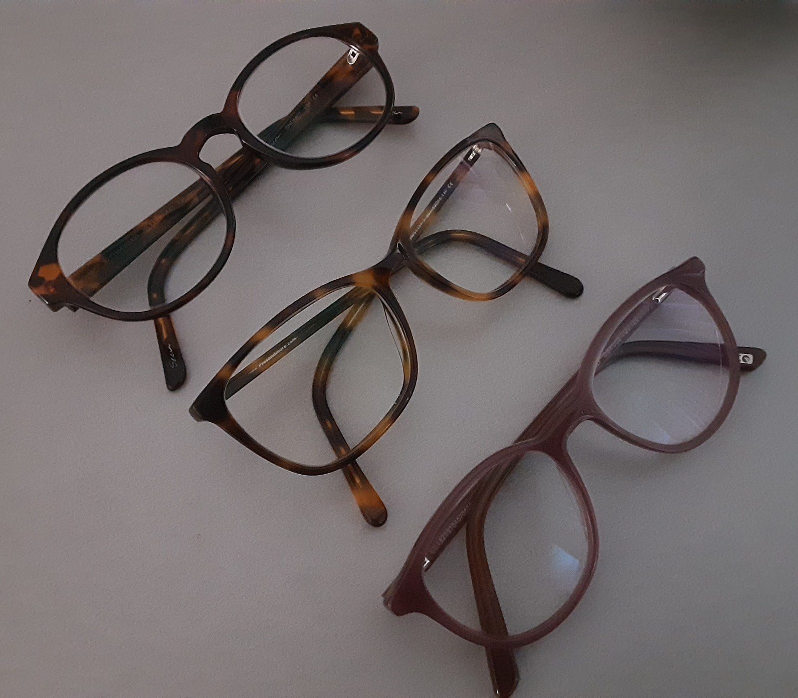 Drie stijlvolle brillen - diverse kleuren en monturen, Ophalen of Verzenden, Gebruikt, Bril, Overige merken