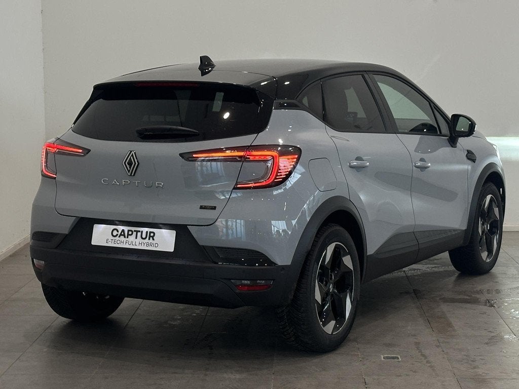 Renault Captur 1.8 E-Tech Full Hybrid 160 Techno | Pack Wint, Auto's, Renault, 1789 cc, 4 cilinders, Met garantie (alle), Leder en Stof