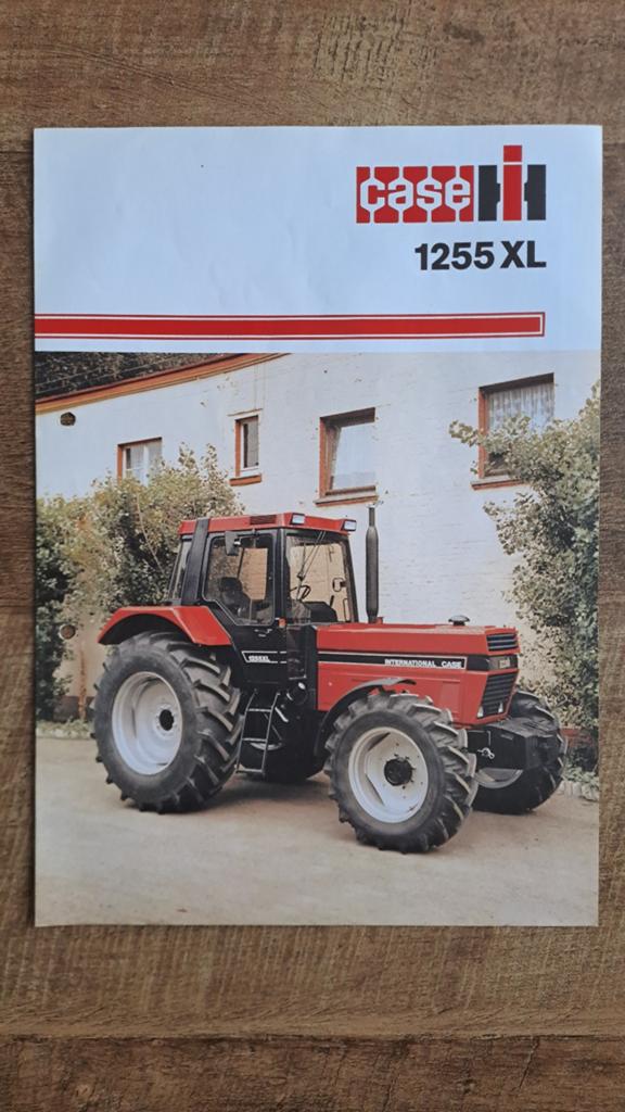 Folder CASE IH International 1255 tractor, trekker, Ophalen of Verzenden, Zo goed als nieuw, Folder