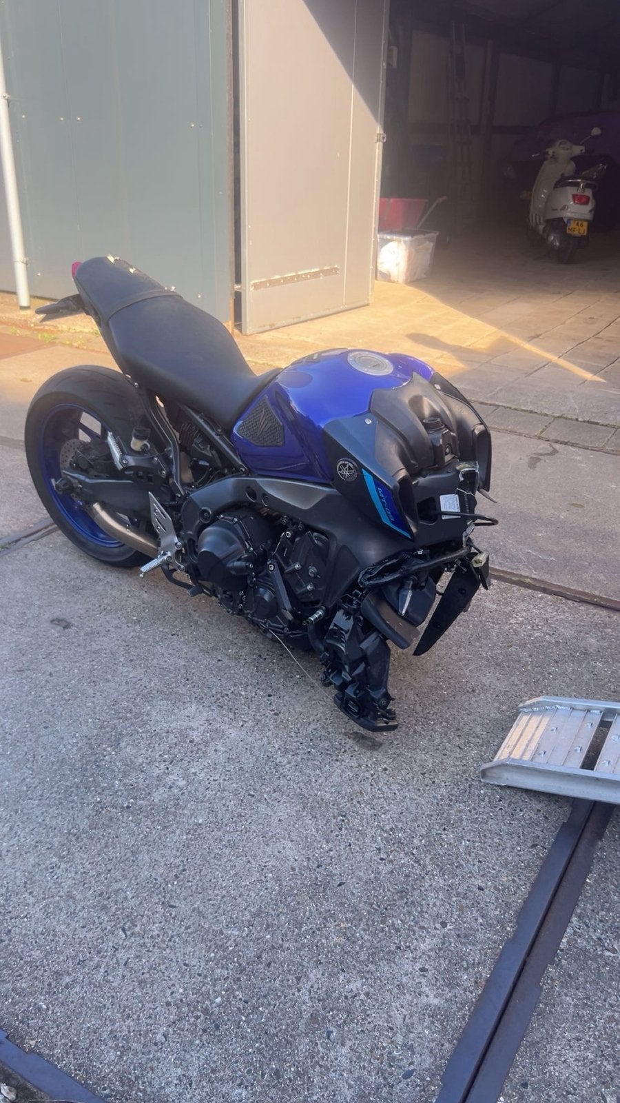Yamaha mt09 a2 frame stuk schade onderdelen, Ophalen