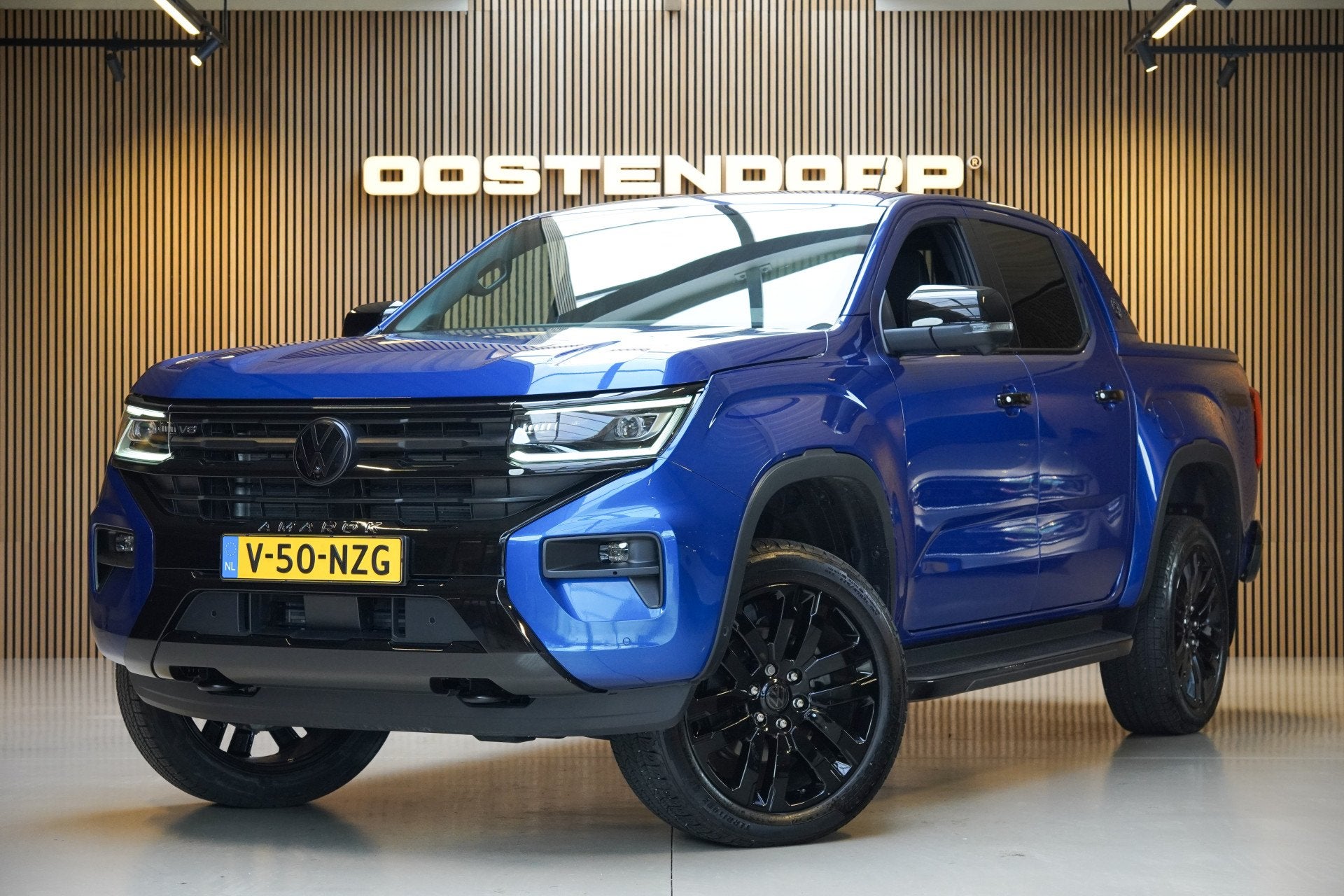 Volkswagen Amarok 3.0TDI/240pk 4Motion Plus Cab Aventura BLA, Auto's, Automaat, Gebruikt, Zwart, 2993 cc