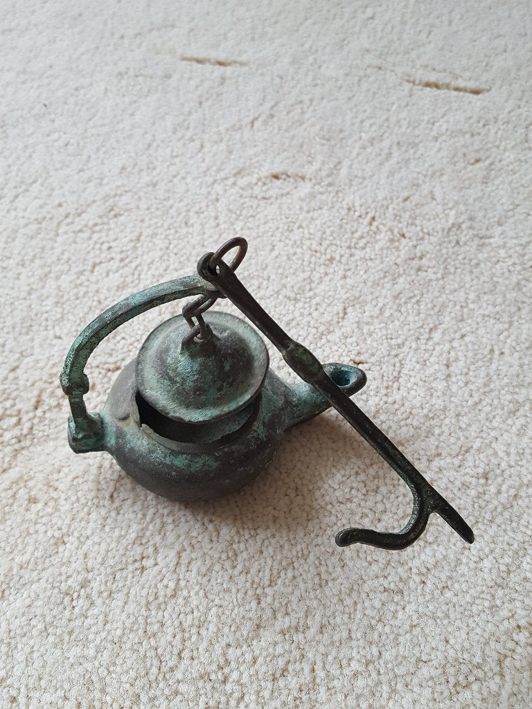 Antieke bronzen Snotneus – Olielampje, Antiek en Kunst, Antiek | Koper en Brons, Ophalen of Verzenden, Brons