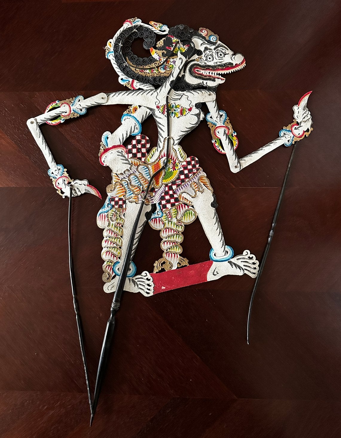 Wayang Kulit - Traditionele Indonesische Schaduwpop, Wit, Natuurlijk materiaal, Handgemaakt, 70 cm