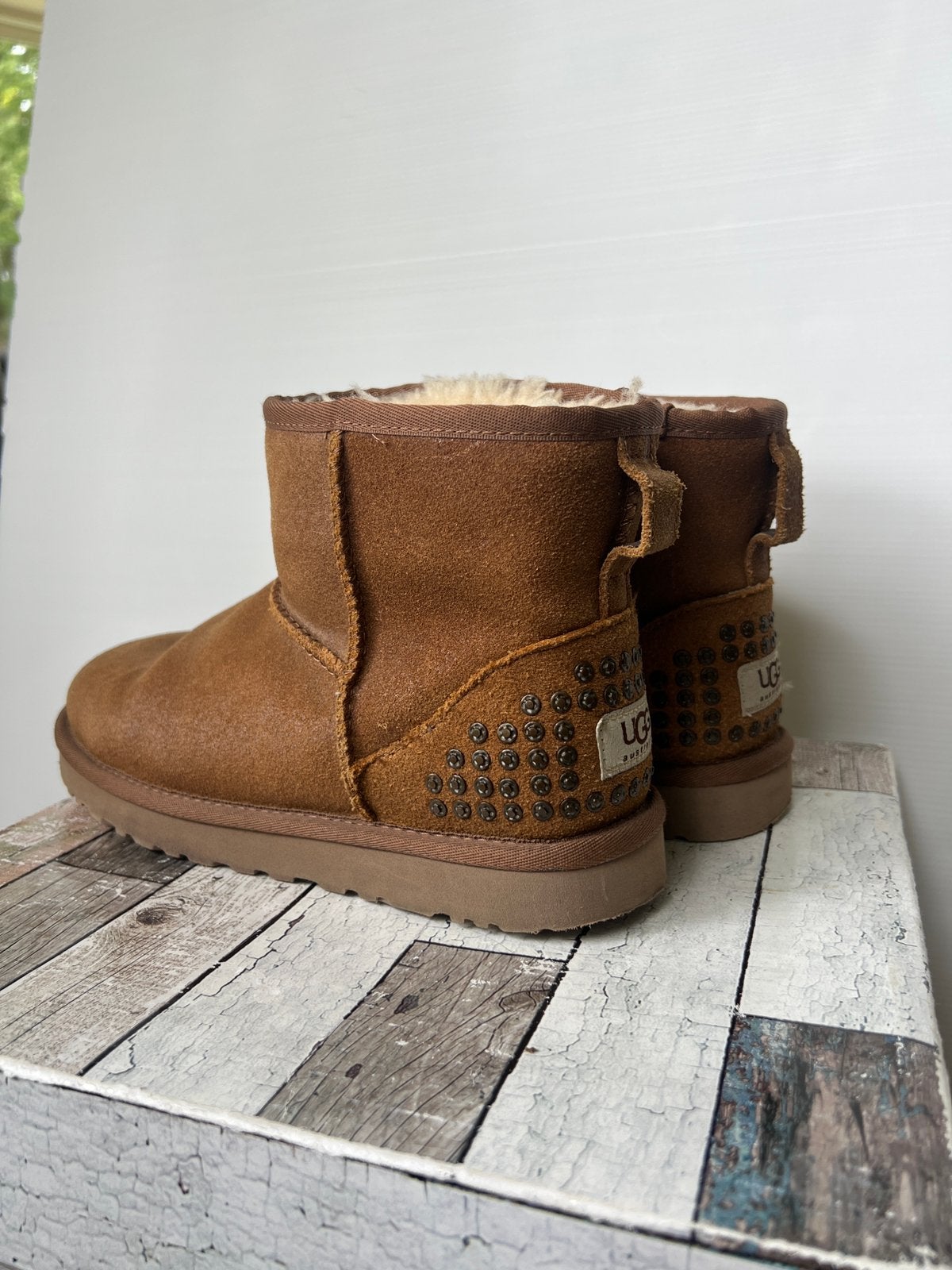 UGG maat 39 in enorm nette staat, Kleding | Dames, Bruin, Ophalen of Verzenden, Zo goed als nieuw, Pantoffels of Sloffen