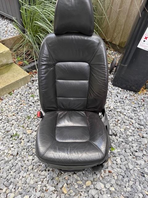 leren stoelen volvo V70 2009 met verwarming goede staat, Auto-onderdelen, Interieur en Bekleding, Ophalen, Gebruikt, Volvo