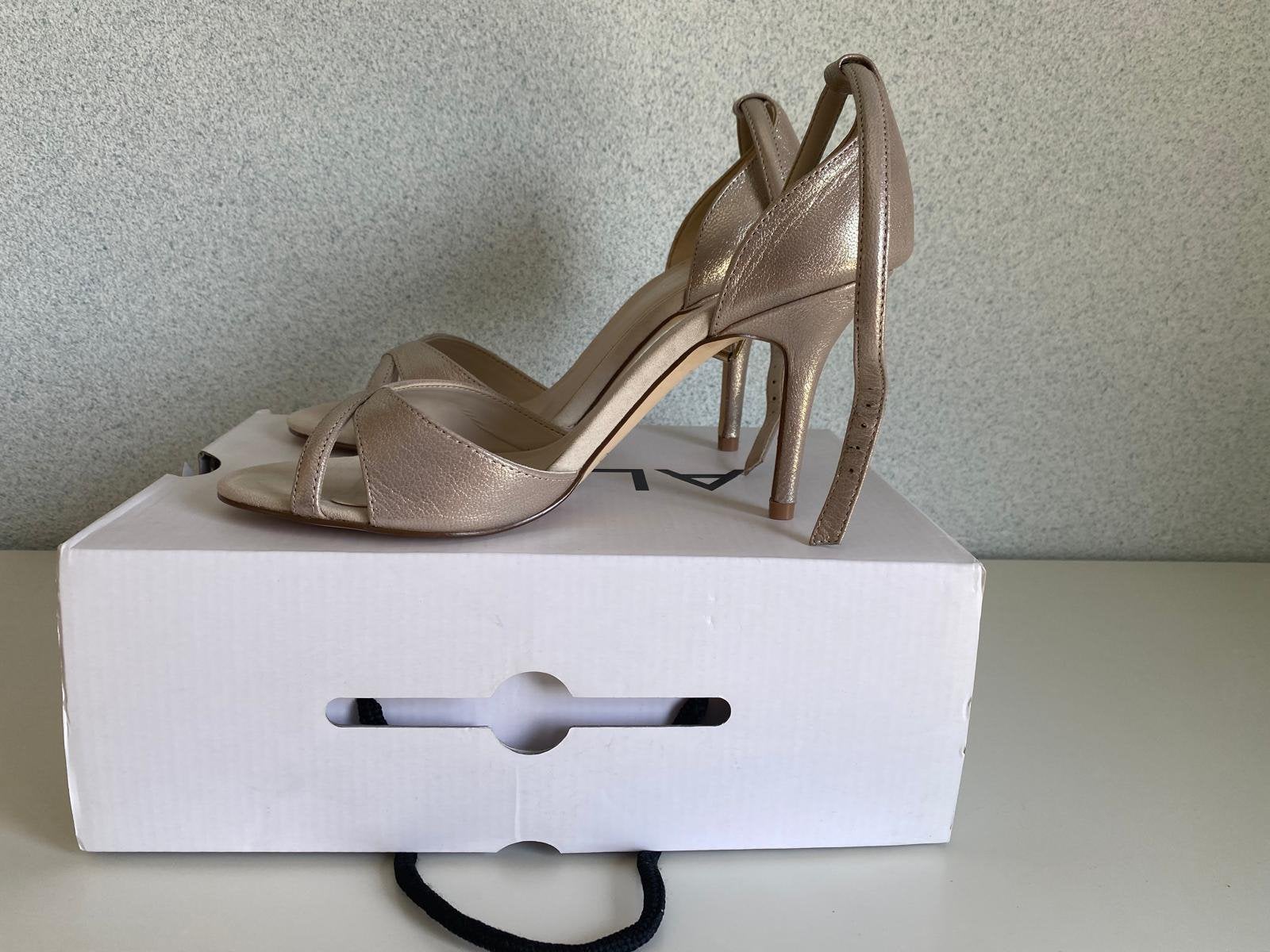 Aldo dames schoenen maat 39, Ophalen, Zo goed als nieuw
