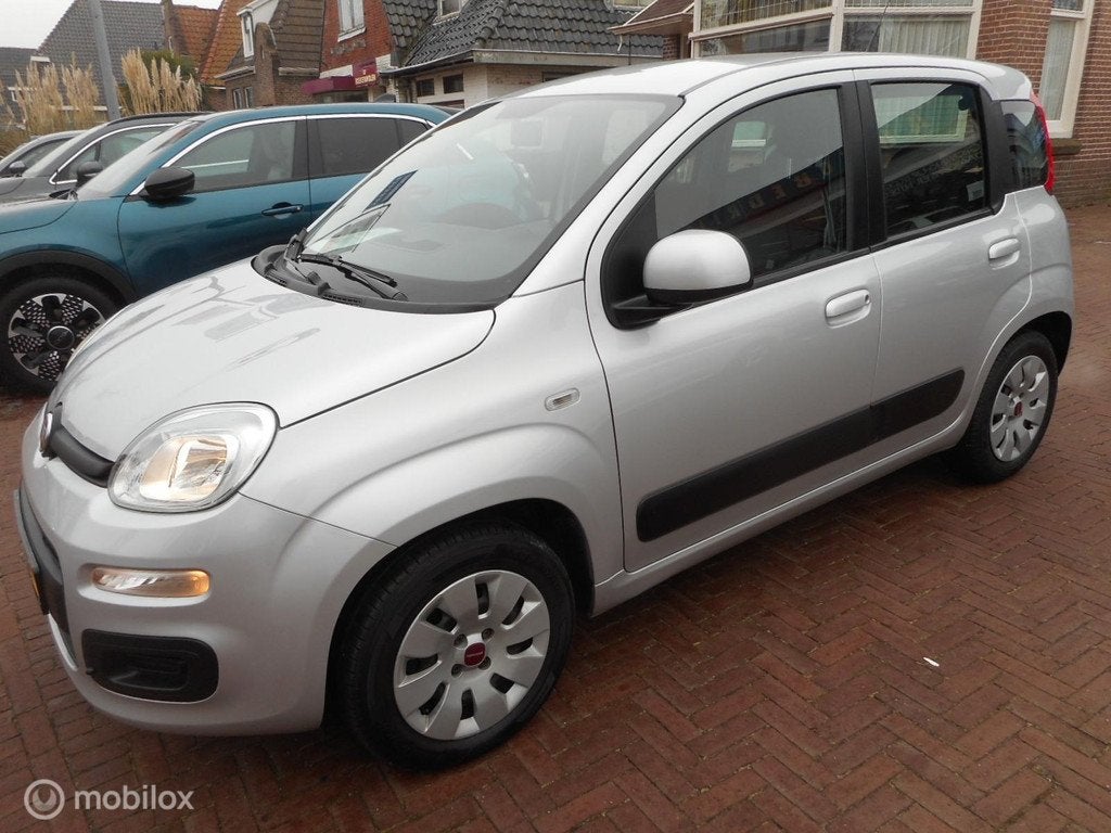 Fiat Panda TwinAir Turbo 80 Lounge AUTOMAAT+METALLIC LAK+RES, Auto's, Fiat, Euro 6, Panda, Origineel Nederlands, Bedrijf