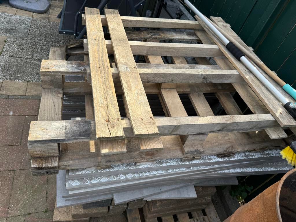 Gratis Keramische tuintegels, Tuin en Terras, Ophalen, Gebruikt, 10 m² of meer, Beton