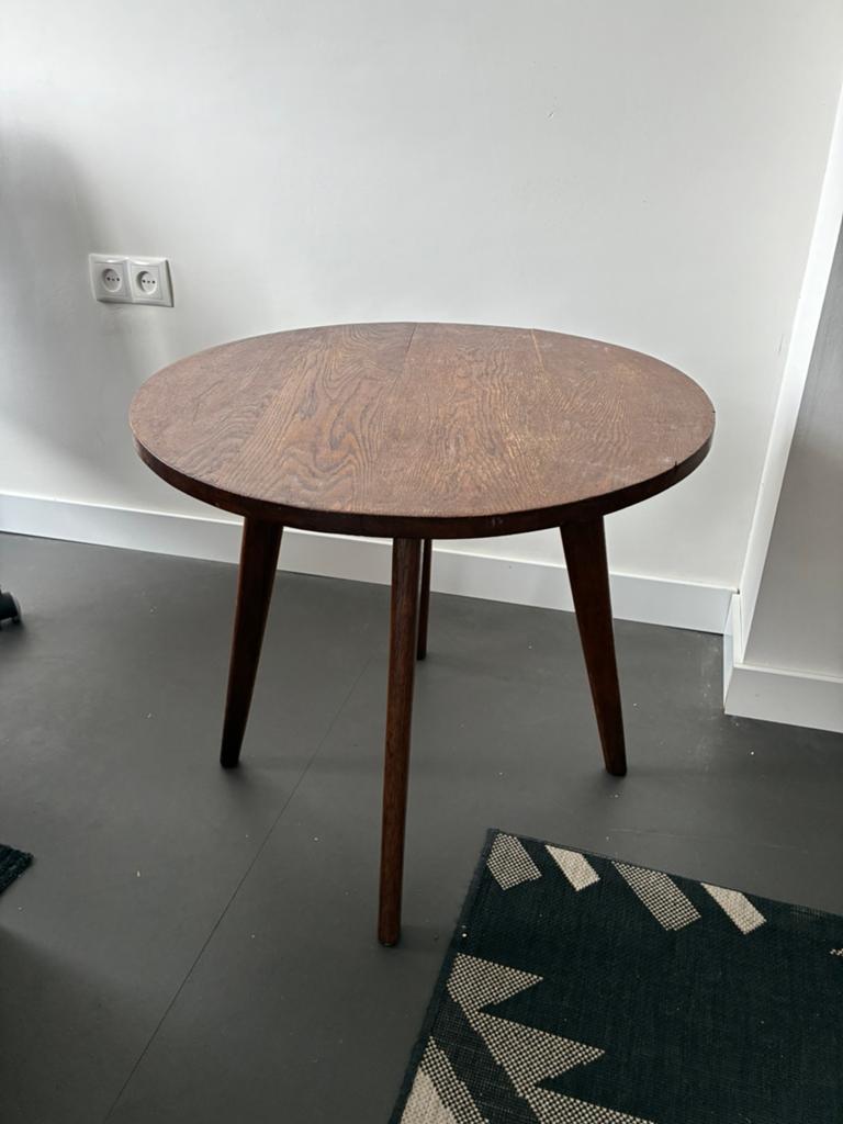 Houten tafeltje, Huis en Inrichting, Tafels | Bijzettafels, Gebruikt, 55 tot 75 cm, Hout, Ophalen