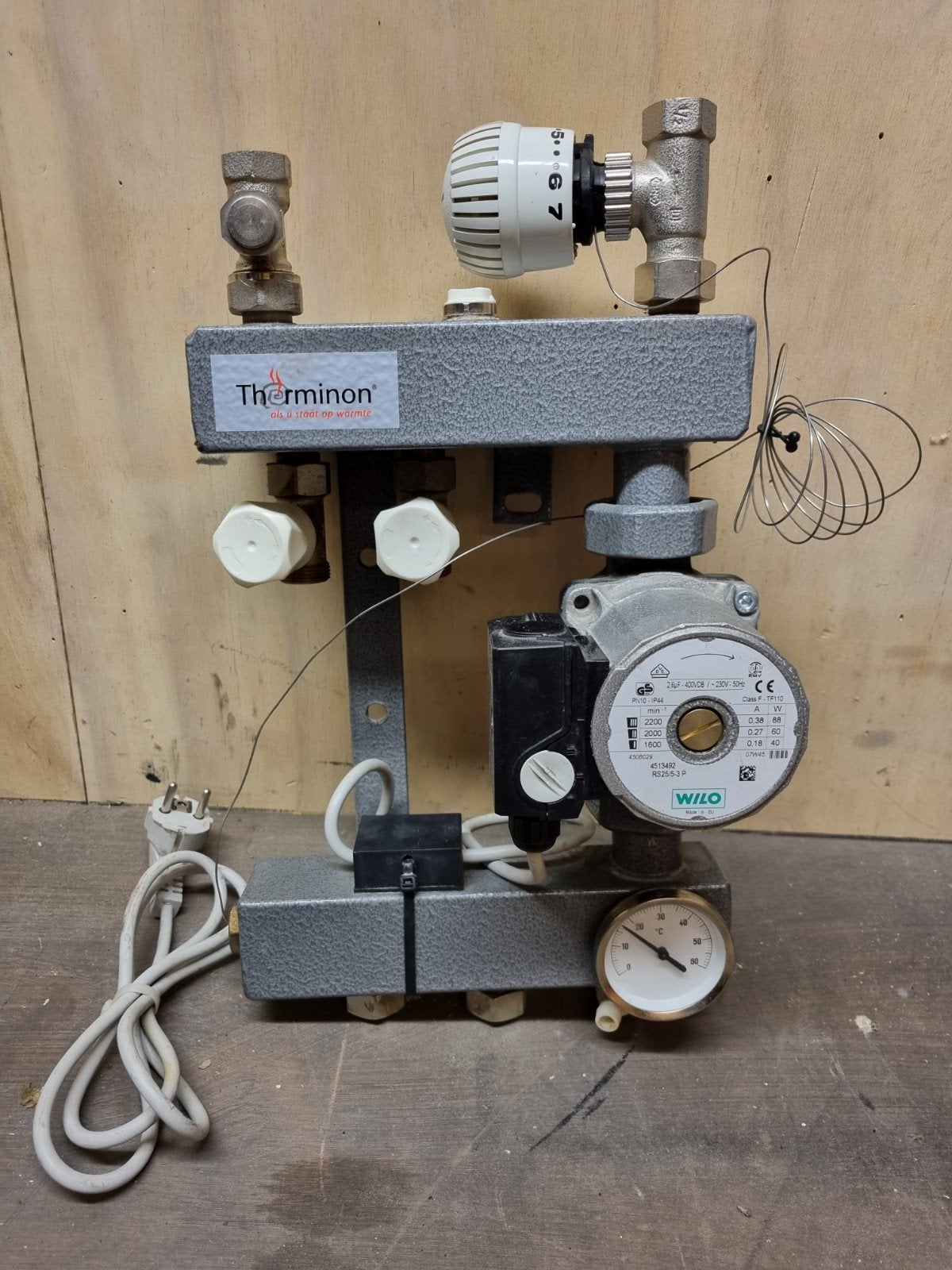Therminon vloerverwarming verdeler met Wilo pomp, 30 tot 80 cm, Overige typen, Minder dan 60 cm, Ophalen of Verzenden