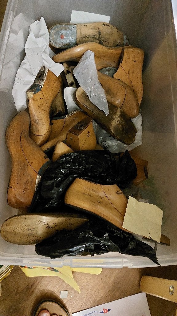 Diverse houten leesten om schoenen te maken, Ophalen, Gebruikt