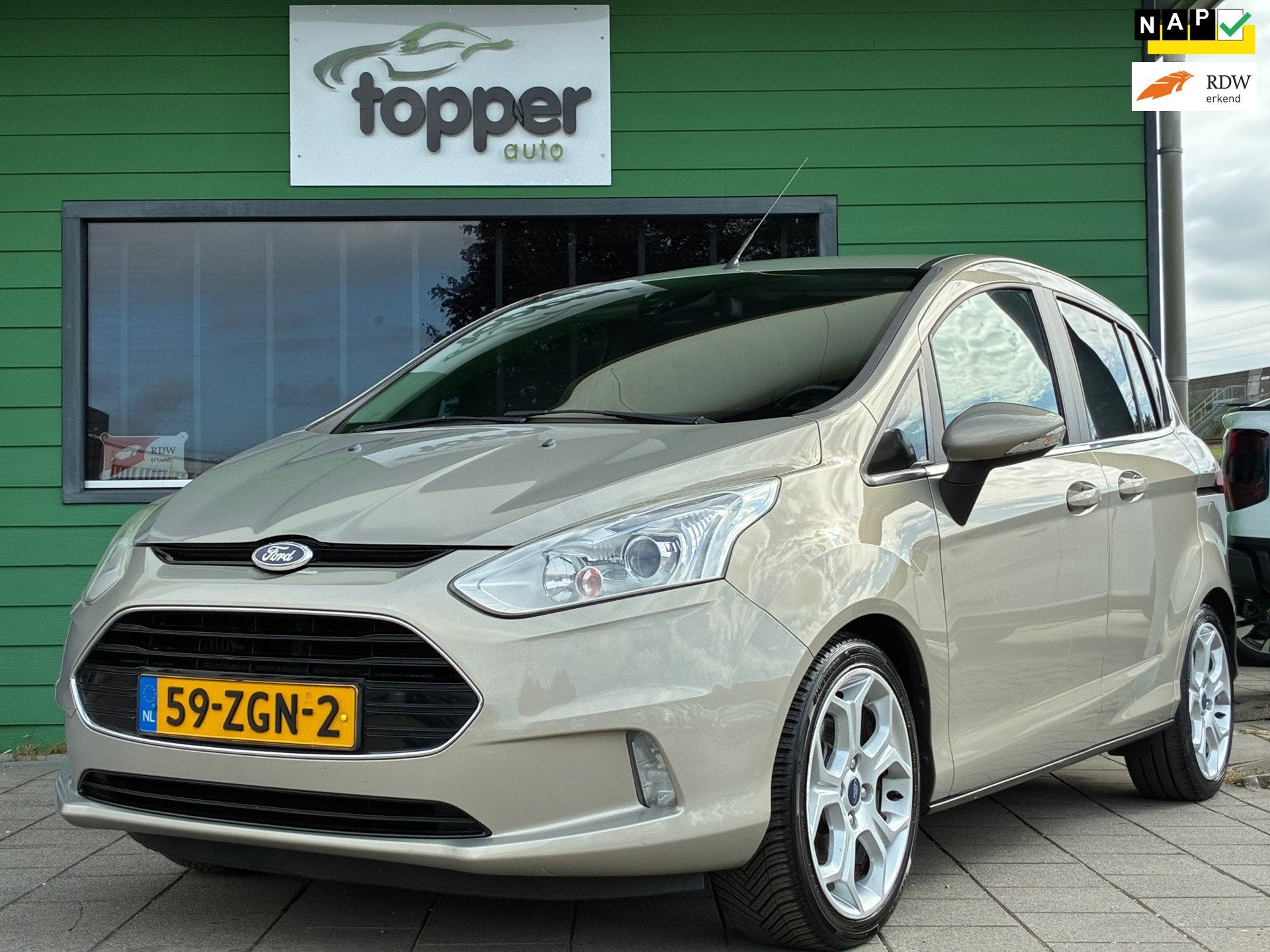 Ford B-Max 1.0 EcoBoost Titanium|CruiseControl|Climatronic|T, Auto's, Voorwielaandrijving, Euro 5, Gebruikt, 750 kg