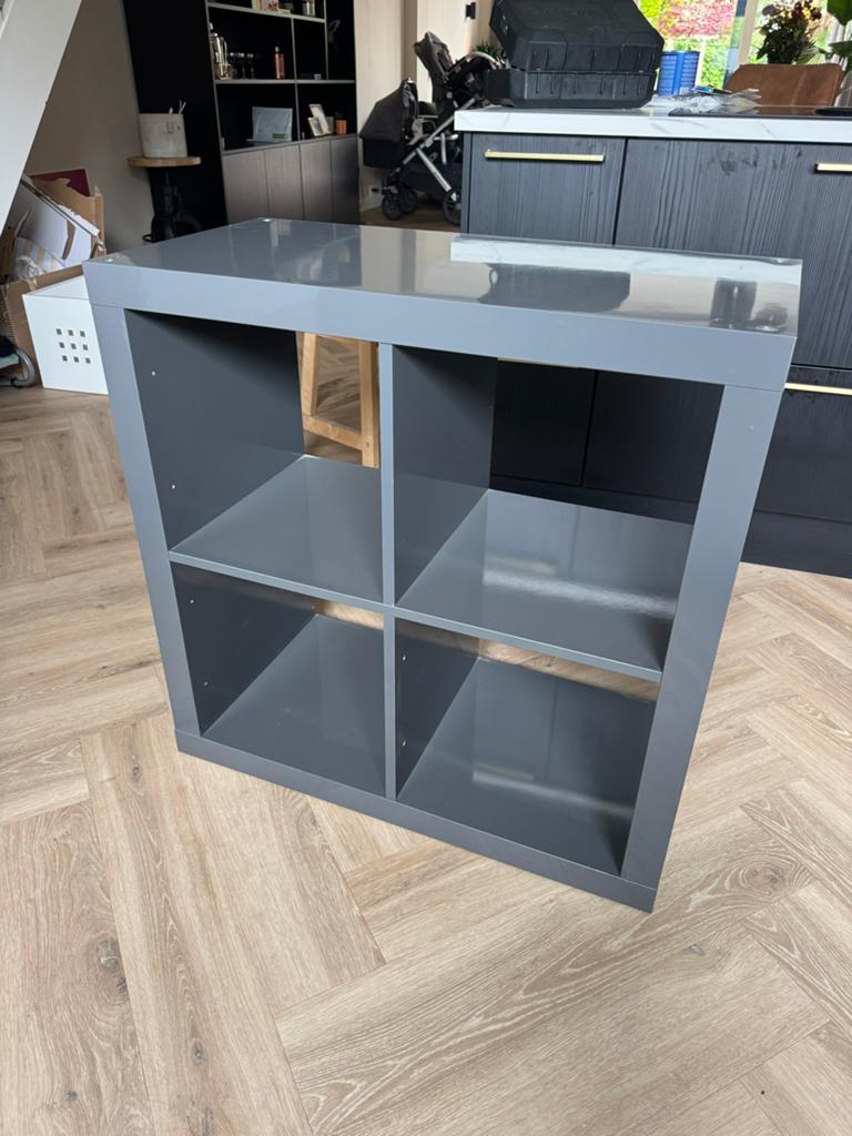 Ikea Kallax kast grijs 2x2 vakken, Ophalen, Gebruikt