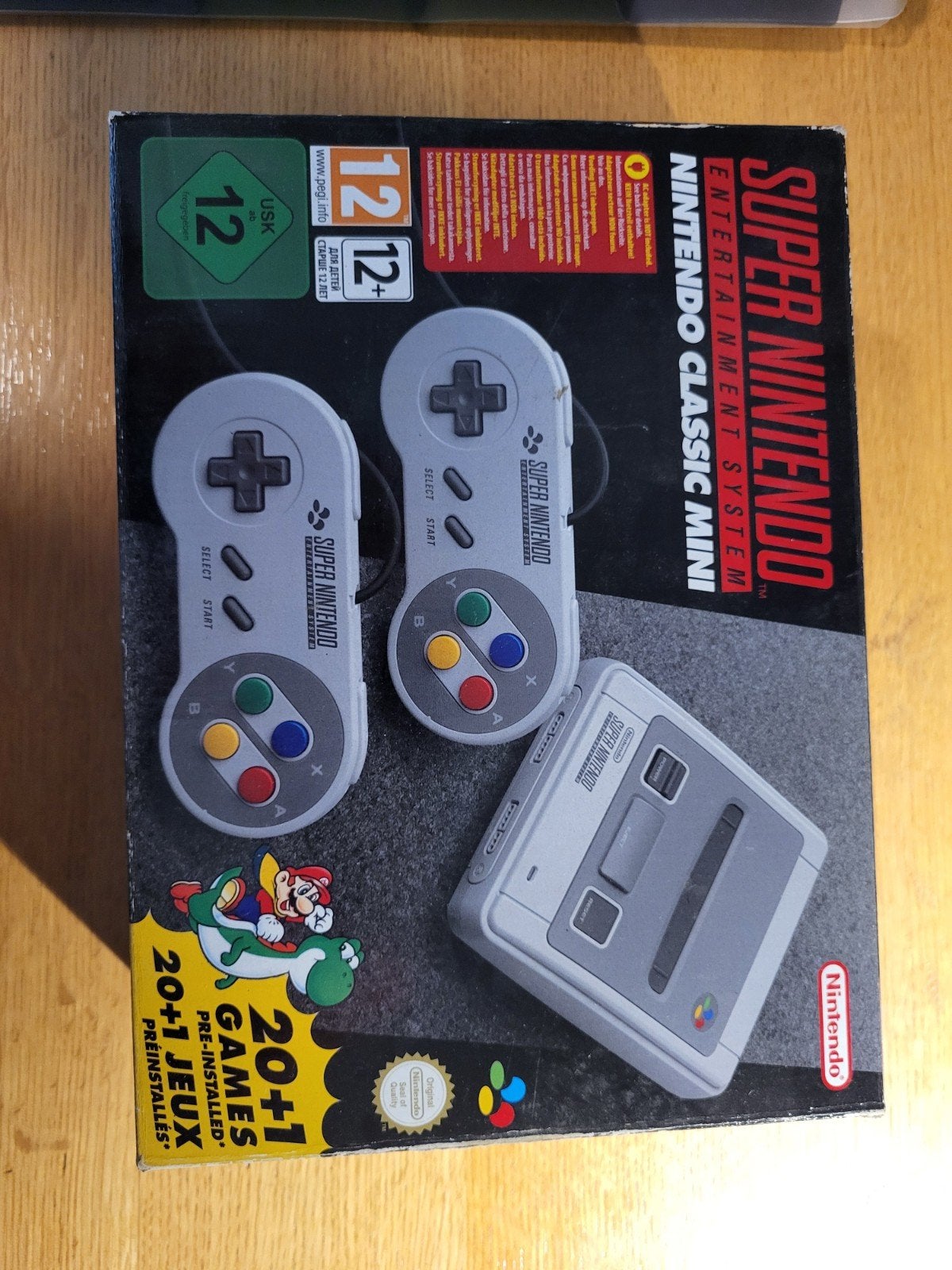 Super ninentendo mini, Spelcomputers en Games, Spelcomputers | Nintendo Super NES, Ophalen of Verzenden, Zo goed als nieuw, Met 2 controllers