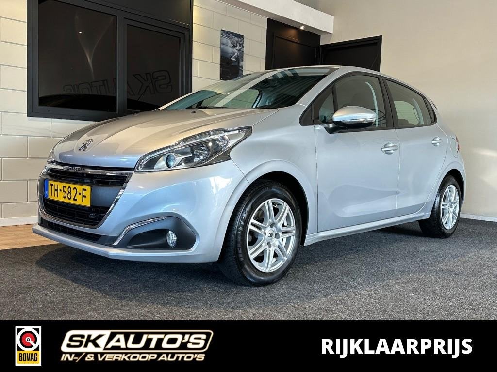 Peugeot 208 1.2 PURET. BLUE LION l NAP l CARPLAY l CRUISE l, Voorwielaandrijving, Parkeersensor, Gebruikt, 1199 cc