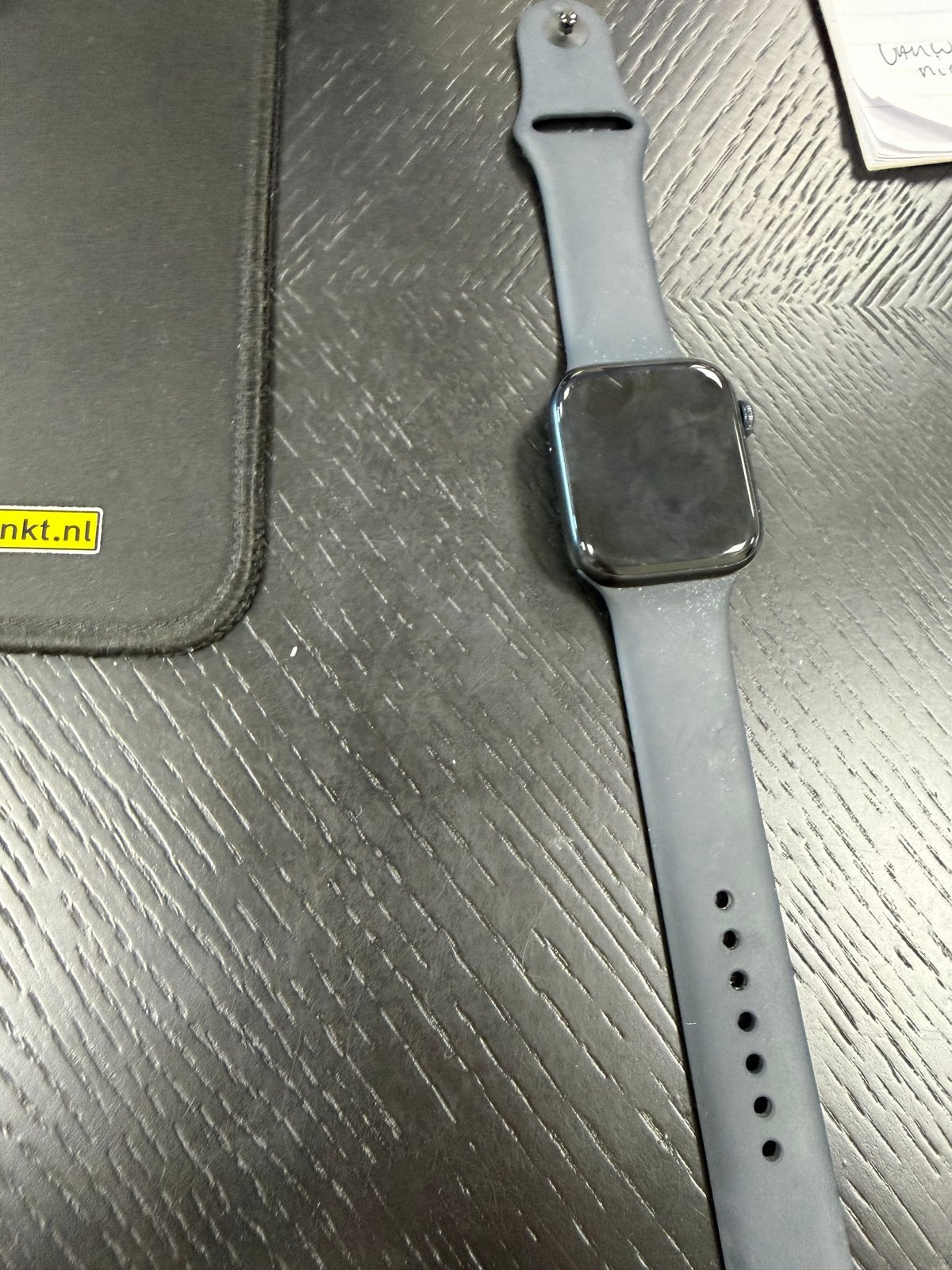 Apple Watch - Grijs met siliconen bandje, Gebruikt, Hartslag, IOS, Ophalen of Verzenden