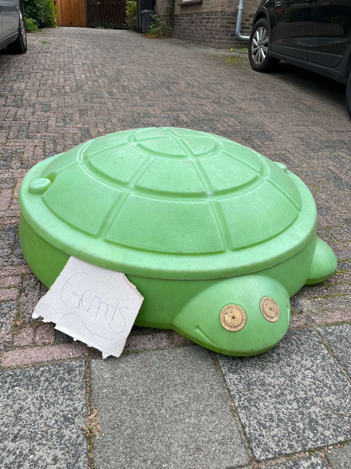 Schildpad zandbak met deksel, Ophalen, Gebruikt