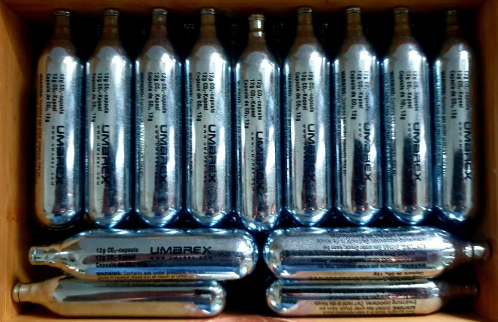 Umarex 12 gram CO2 patronen 25 stuks, Ophalen, Nieuw