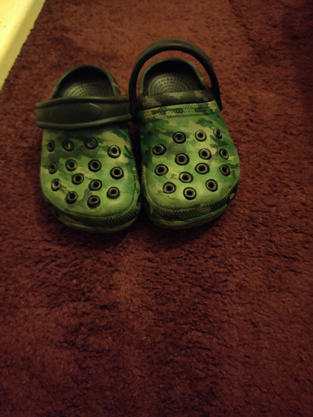 Crocs camouflage groen maat 24, Gebruikt, Crocs, Jongen of Meisje, Schoenen