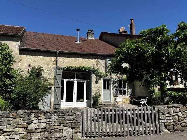 Karaktervolle Dorpswoning, Vakantiehuis,, 120 m², Dorp, Frankrijk, Woonhuis