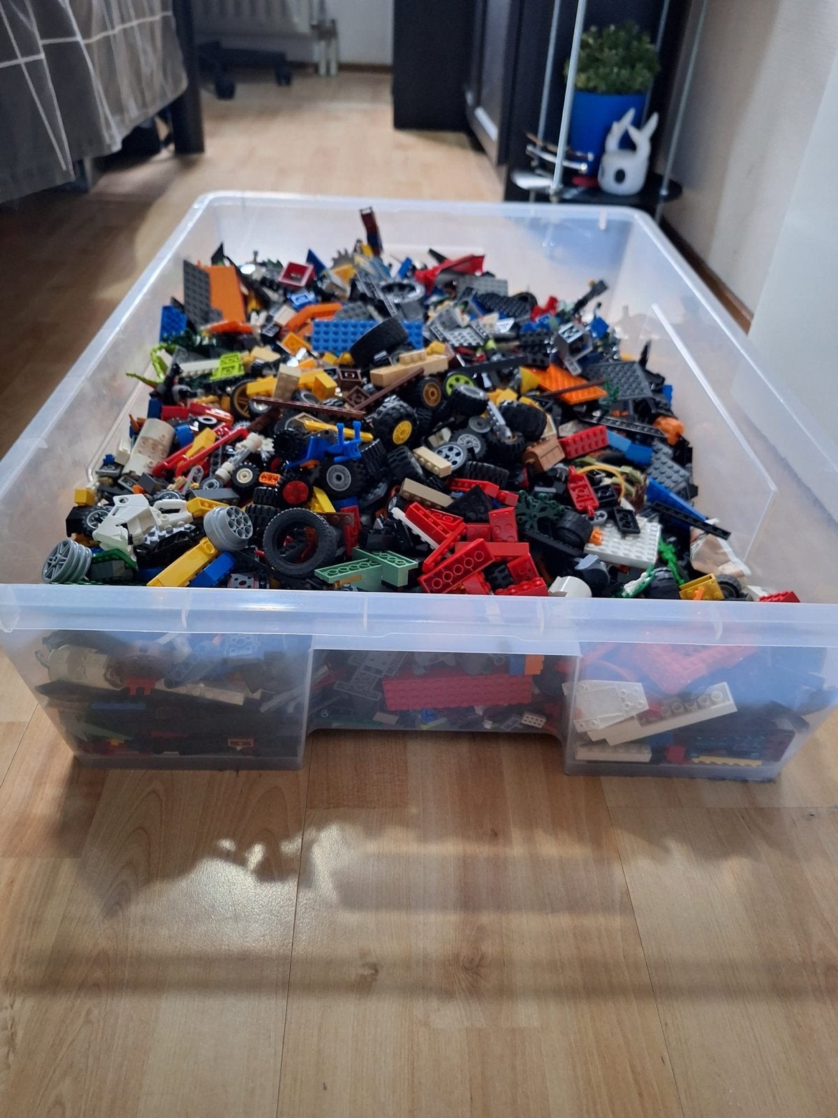 Grote bak vol diverse Lego onderdelen (70x50x18 cm), Kinderen en Baby's, Speelgoed | Duplo en Lego, Ophalen, Gebruikt, Lego, Losse stenen