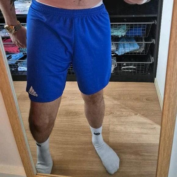 Adidas shorts lichtblauw Size: S, Kleding | Heren, Sportkleding, Fitness, Adidas, Gedragen, Maat 46 (S) of kleiner