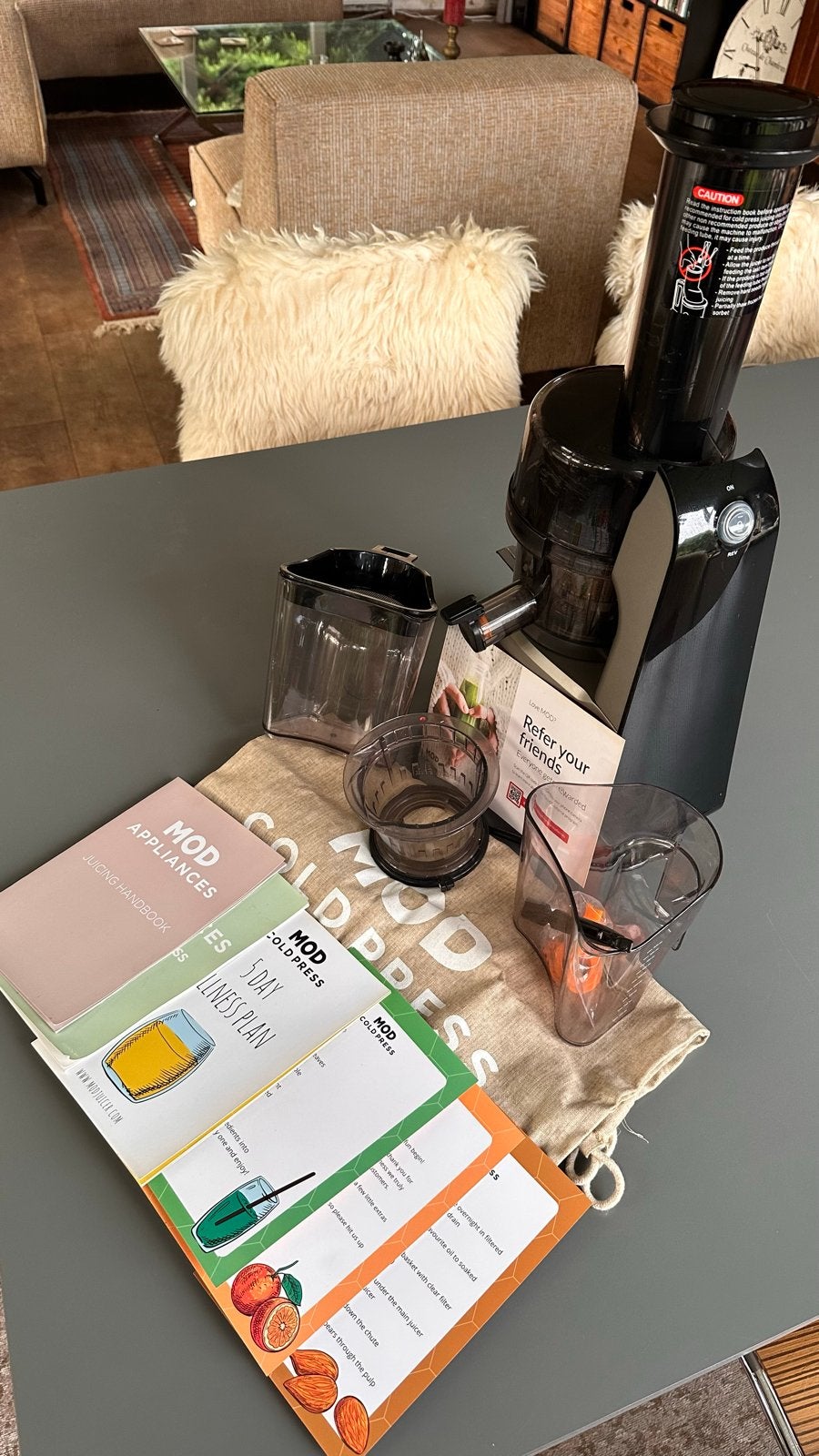 MOD Cold Press Juicer - Zo goed als nieuw, Ophalen, 1 tot 2 liter, Zo goed als nieuw, Vaatwasserbestendig