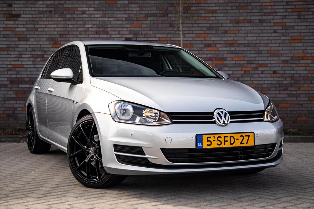 Volkswagen Golf 1.6 TDI Comfortline BlueMotion, Auto's, Euro 5, Gebruikt, 4 cilinders, Origineel Nederlands