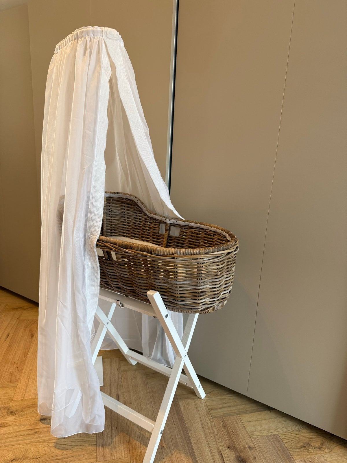 Kidsmill Moses Wieg met Standaard en Hemel, Ophalen, Gebruikt, Wieg