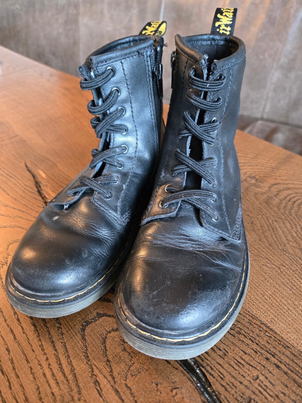 Dr. Martens Laarzen Zwart Maat 33- Gebruikt, Kinderen en Baby's, Kinderkleding | Schoenen en Sokken, Dr. Martens, Gebruikt, Jongen of Meisje