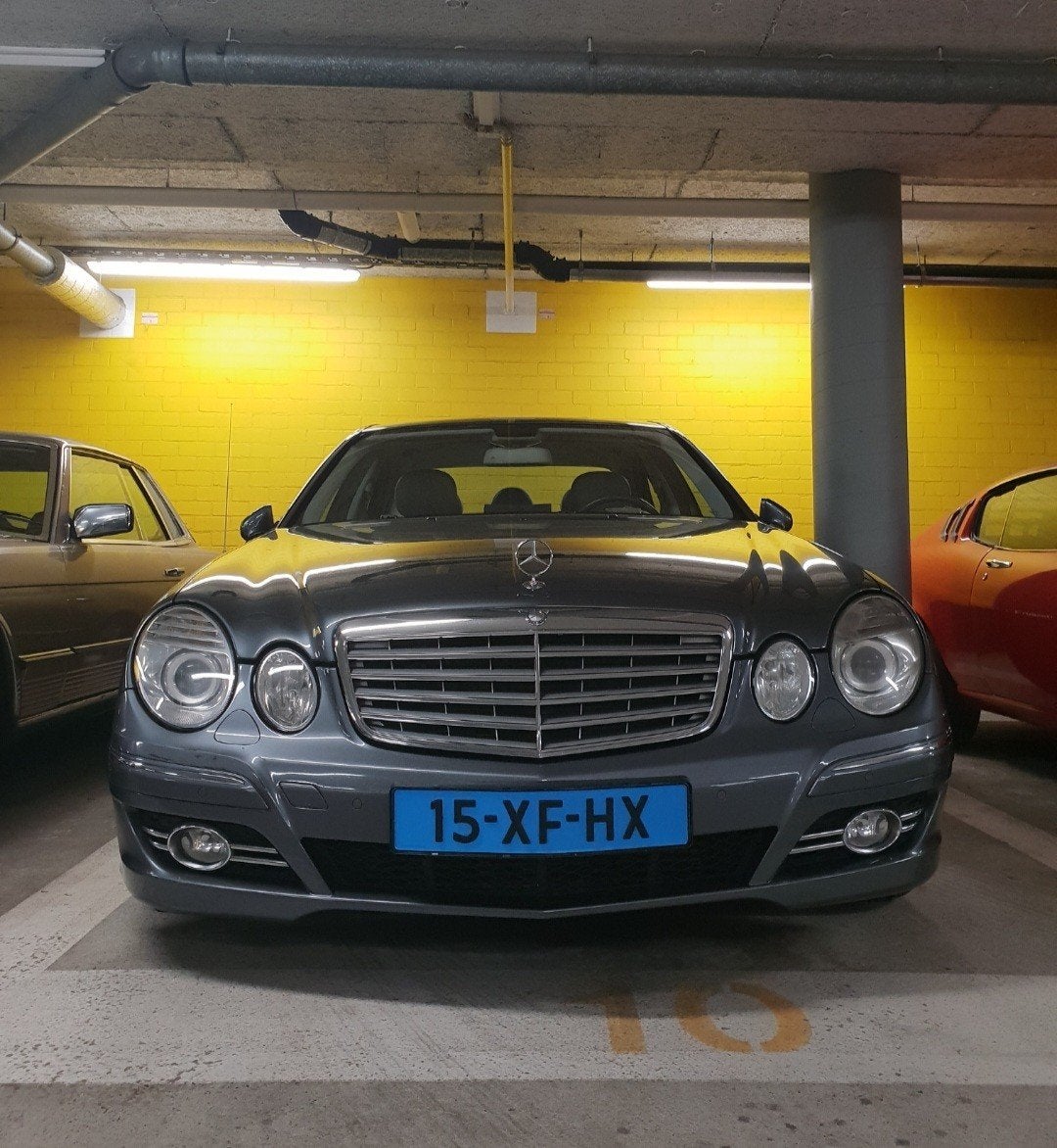 Mercedes-Benz E-Klasse 3.0 CDI E320 Sedan AUT 2007 Grijs, Auto's, Automaat, Achterwielaandrijving, 1650 kg, 2987 cc