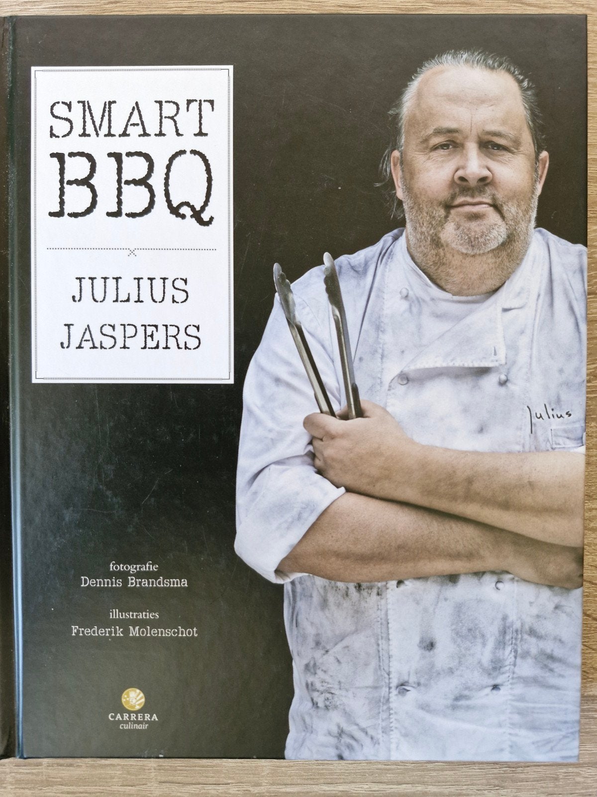 Smart BBQ: Tips en gerechten van topkok Julius Jaspers, Boeken, Julius Jaspers, Ophalen of Verzenden, Overige gebieden, Hoofdgerechten