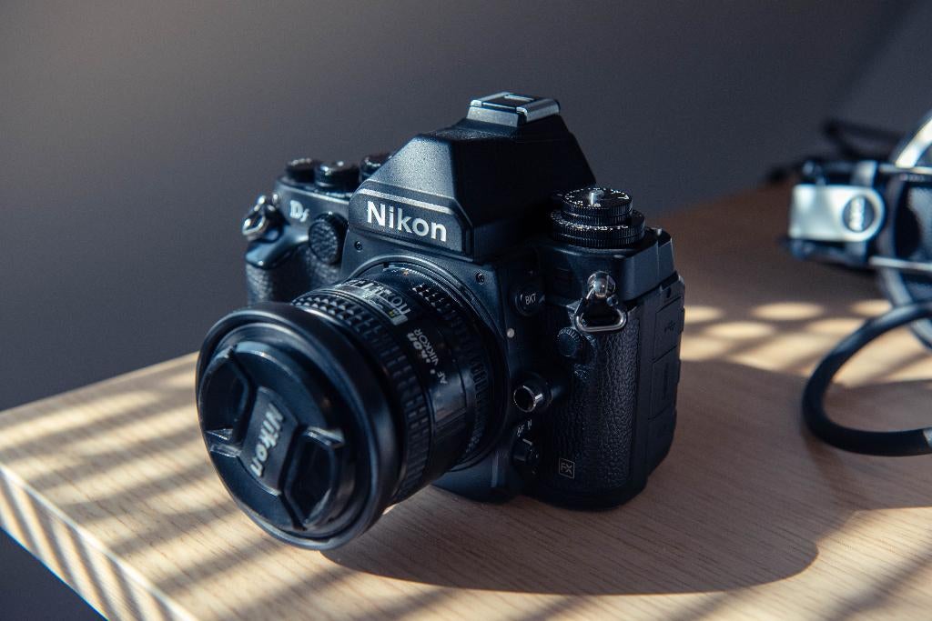 NIKON Df Collectable Mint Condition, Audio, Tv en Foto, Ophalen of Verzenden, Zo goed als nieuw, Nikon, Geen optische zoom
