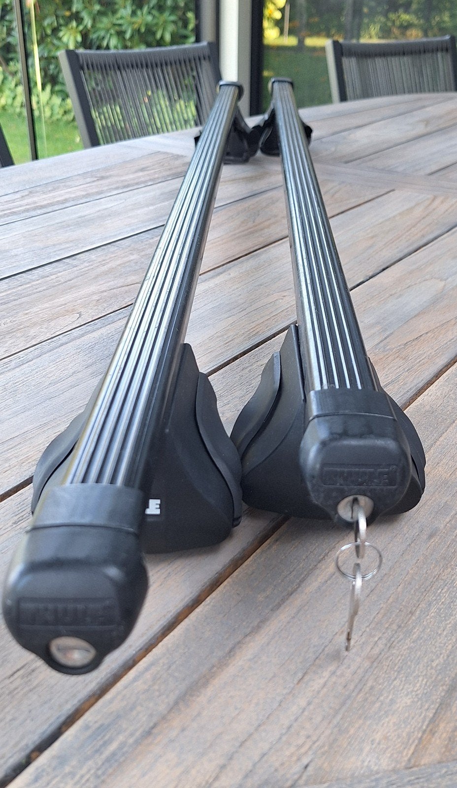 Thule Dakdragers met sloten - Gebruikt, Ophalen, Gebruikt