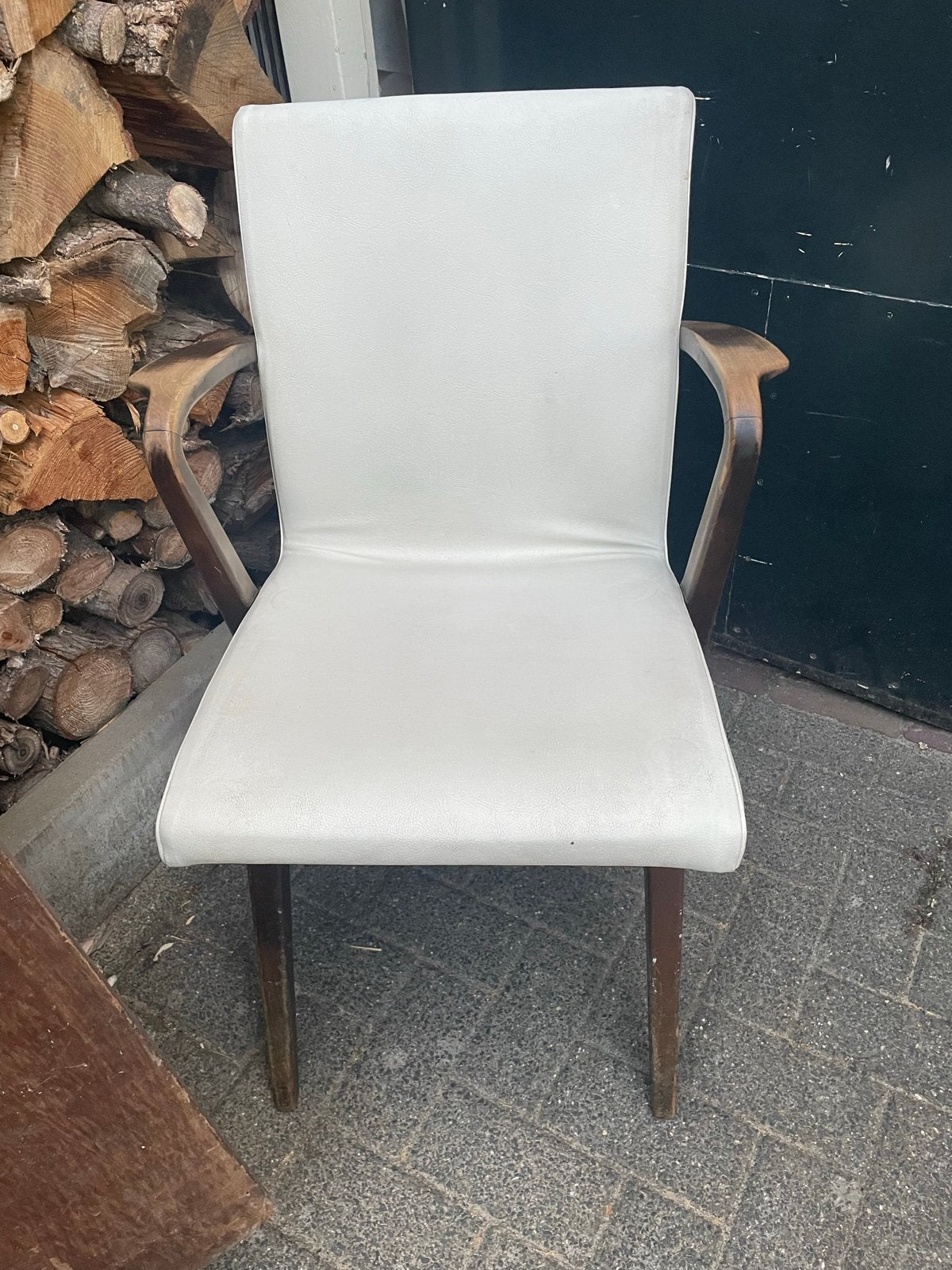 Vintage stoel met armleuningen, wit en hout, Antiek en Kunst, Ophalen