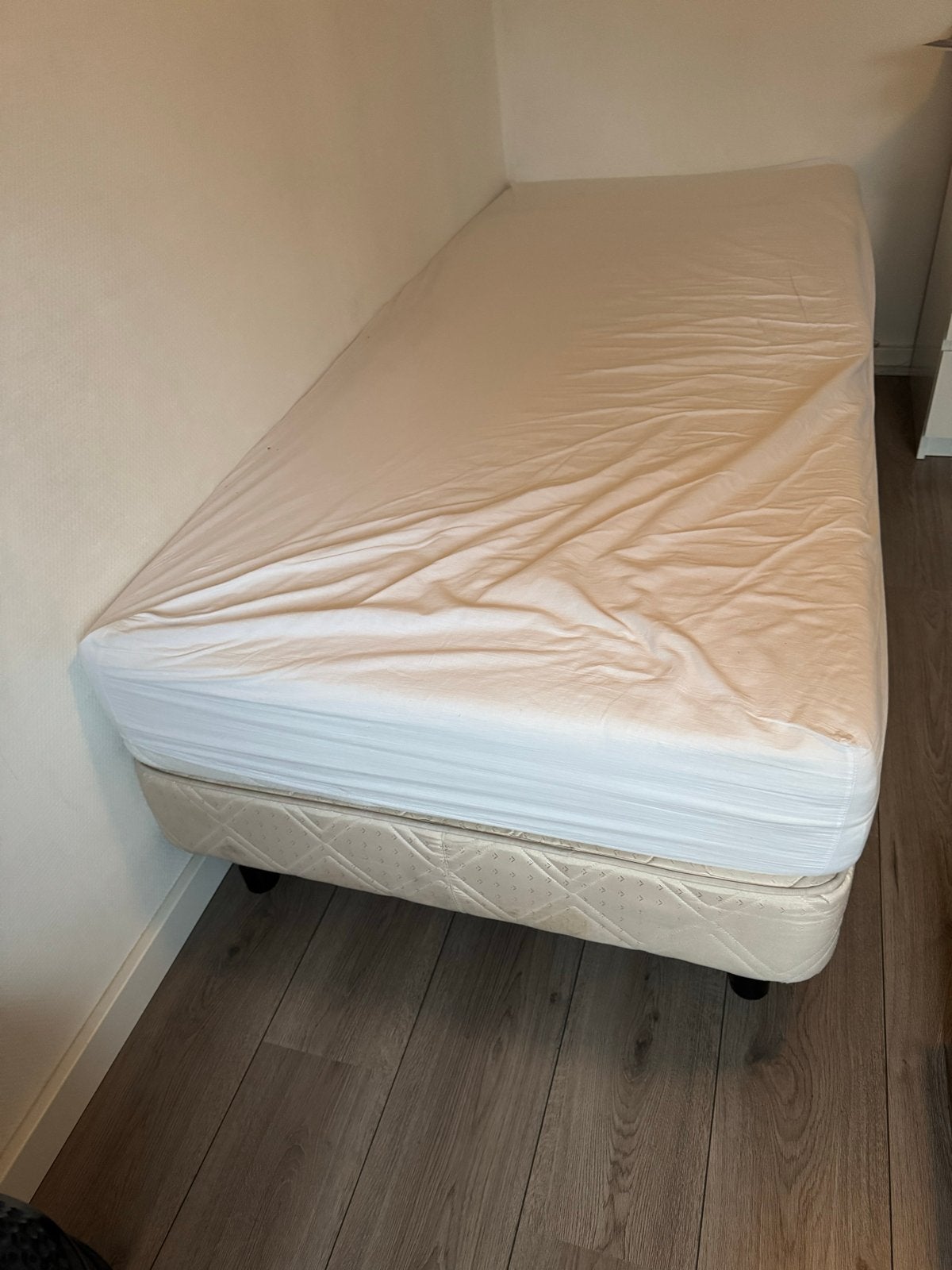 Eenpersoons boxspring met matras 90x200 cm, Ophalen, Gebruikt, 90 cm, Eenpersoons