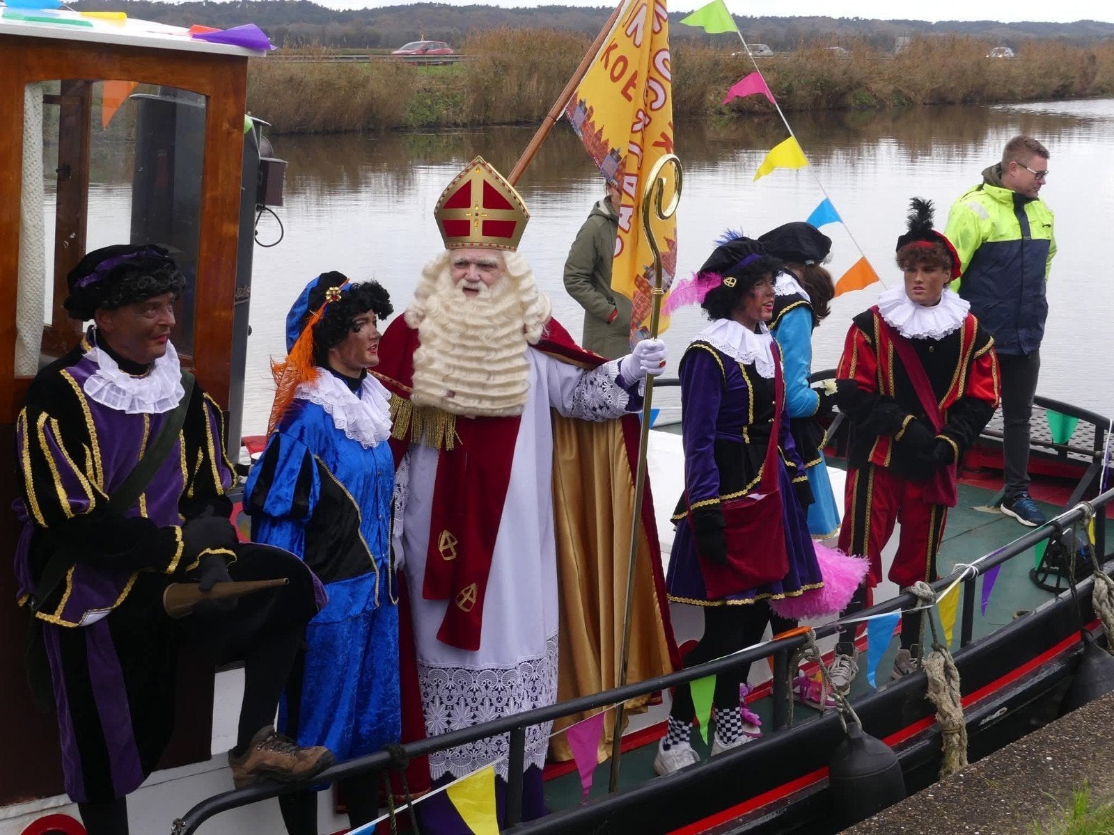 Sint en Pieten omgeving Heiloo boeken?, Diversen, Sinterklaas, Ophalen of Verzenden