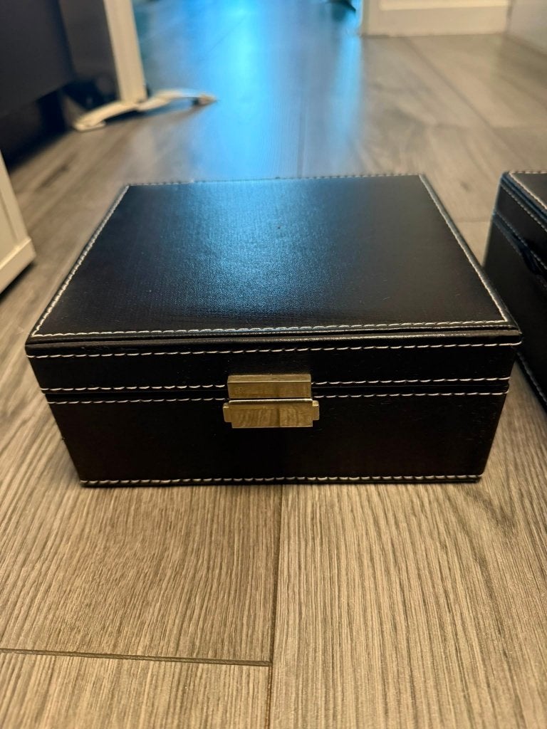 Zwarte Horloge Opbergboxen, Overige merken, Overige materialen, Polshorloge, Overige materialen