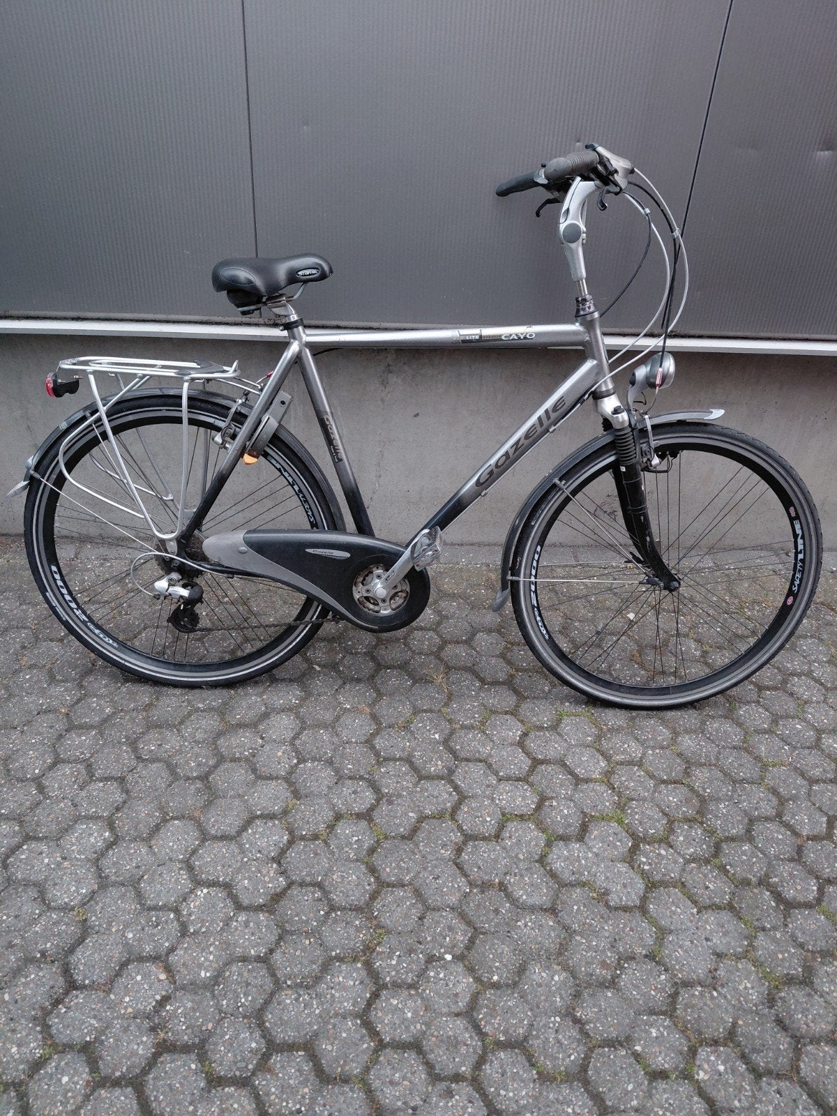 4 bikes for sale. Partij 4 fietsen, Fietsen en Brommers, Fietsen | Heren | Herenfietsen, Ophalen of Verzenden, Zo goed als nieuw