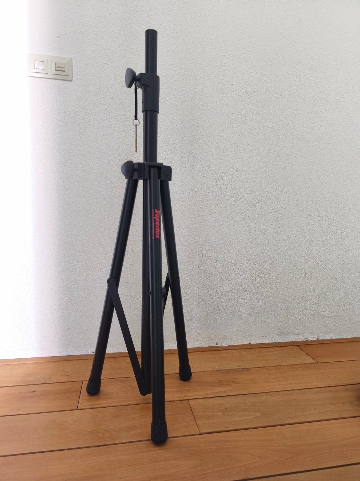 2 x Speakerstatief met draagtas - Yamaha/Superlux, Muziek en Instrumenten, Standaards, Ophalen, Gebruikt, Instrumentstandaard