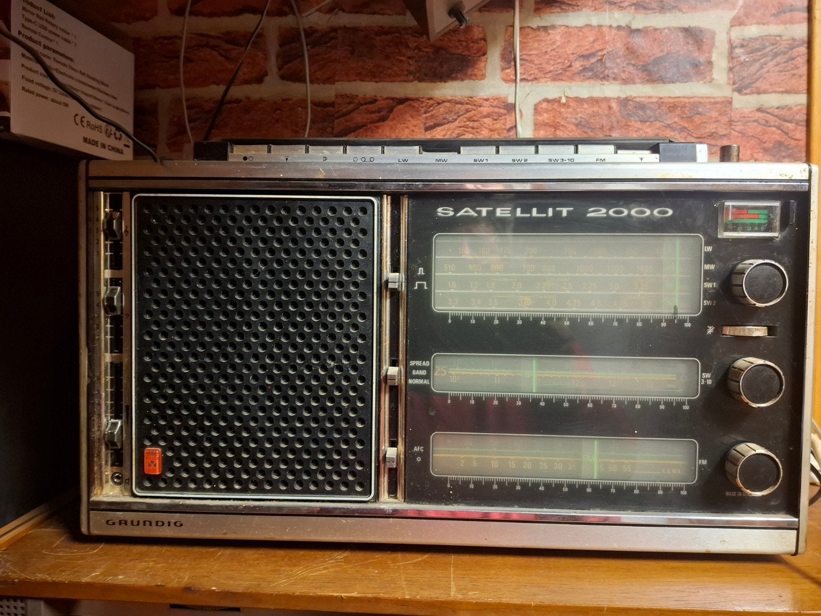 Grundig Satellit 2000 Wereldontvanger - Vintage Radio, Audio, Tv en Foto, Ophalen, Gebruikt, Wereldontvanger