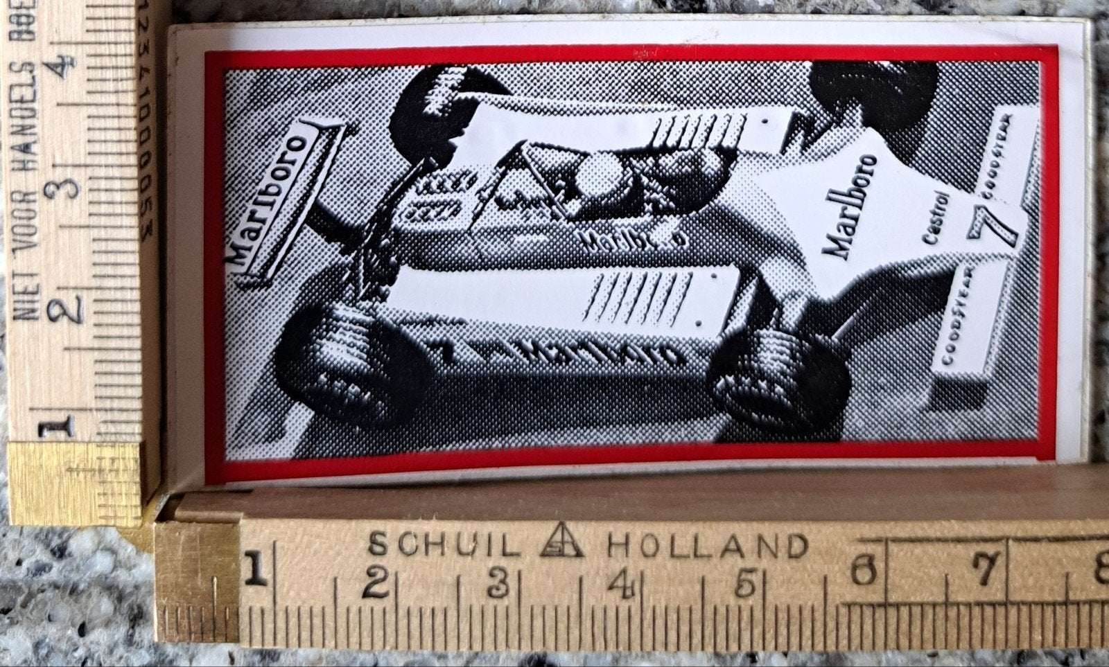 Vintage sticker Formule 1 Goodyear Castrol Marlboro, Ophalen of Verzenden, Zo goed als nieuw