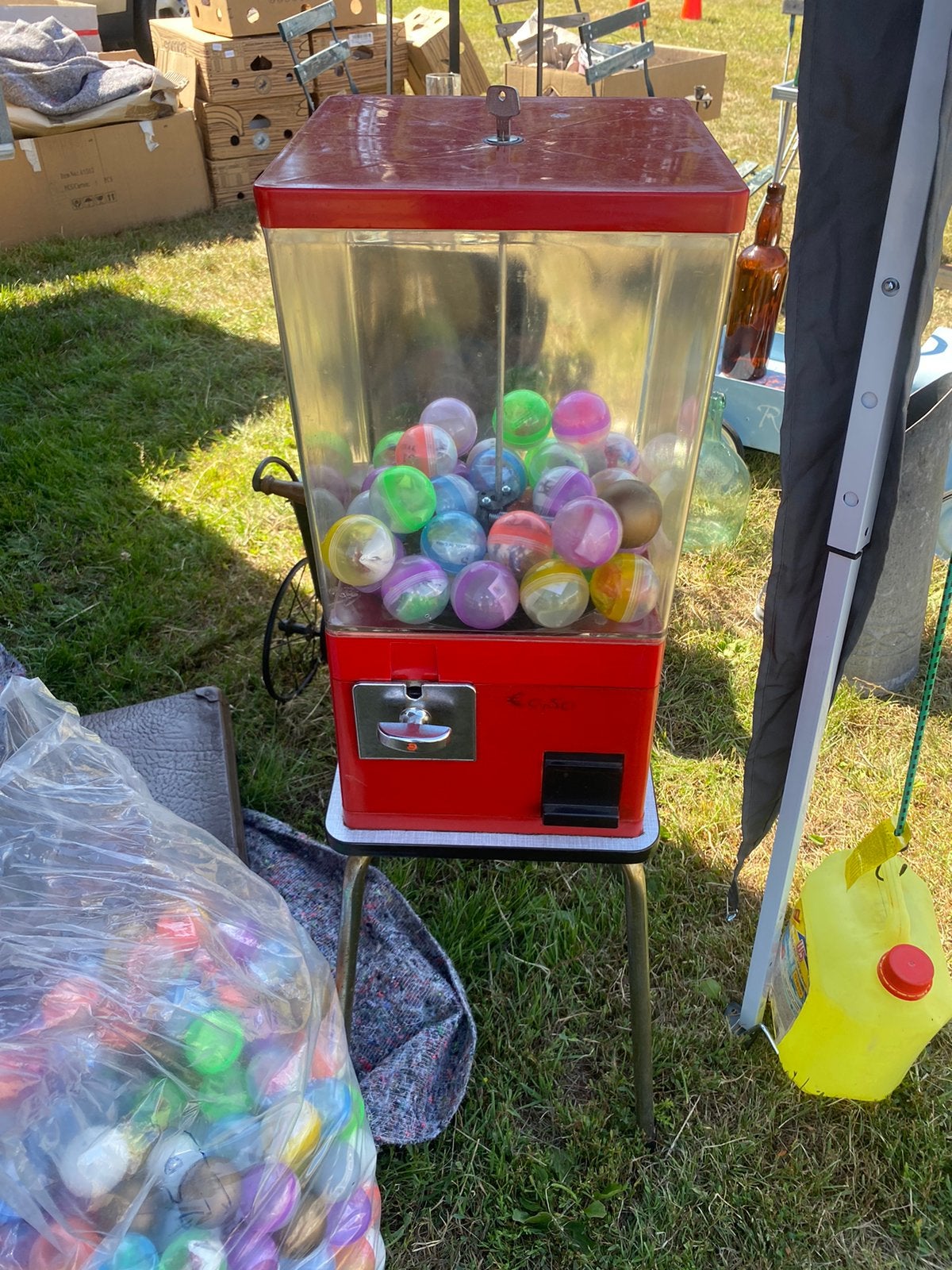 Vintage capsule ballen automaat pokemon speeltj markt winkel, Verzamelen, Automaten | Overige, Ophalen, Zo goed als nieuw
