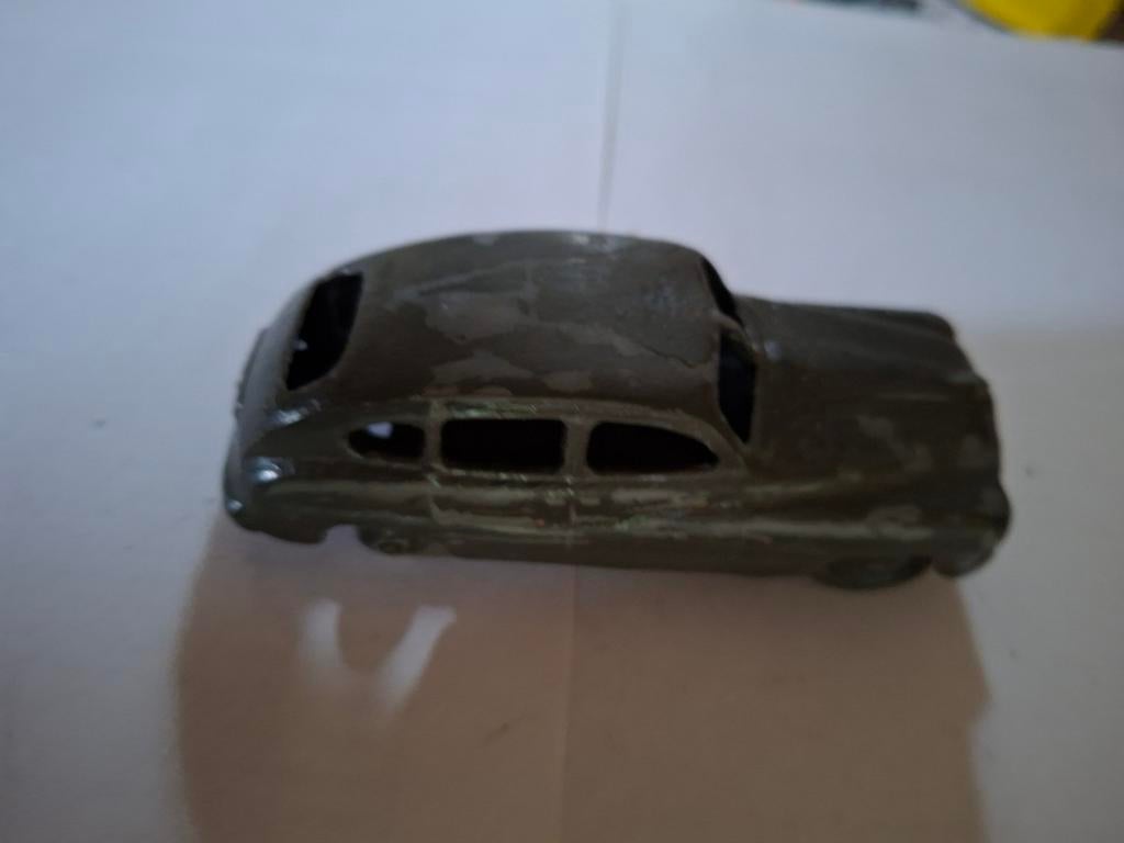 Dinky Toys Ford Vedette 49 No.24Q - Opknapper jaren '50, Ophalen of Verzenden, Gebruikt, Auto